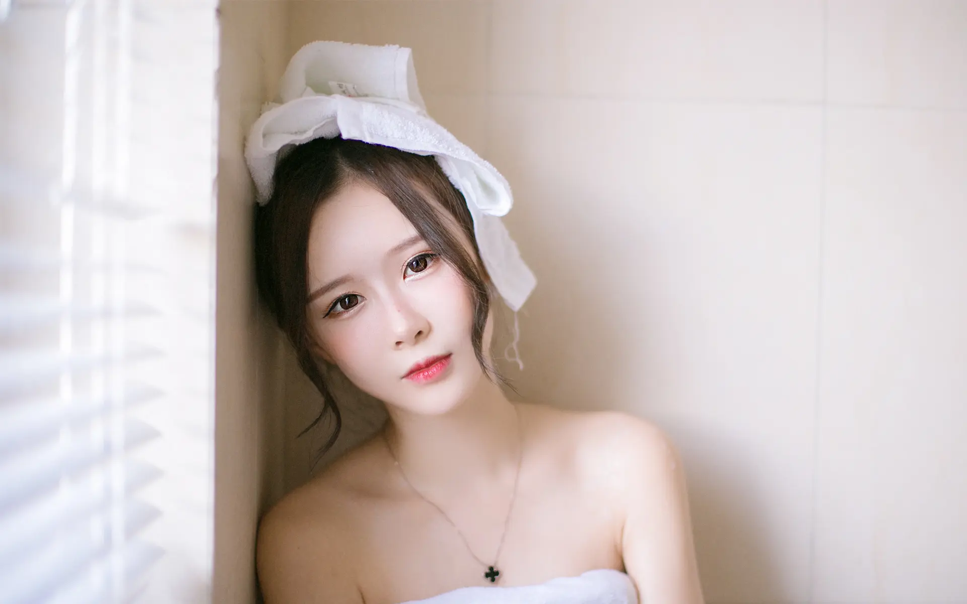 那曲济南高端私人伴游车晓玲的联系方式