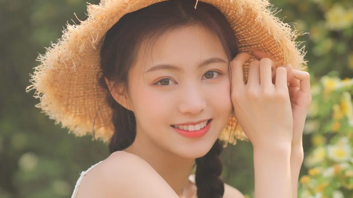 那曲南昌私人伴游戴佳妮