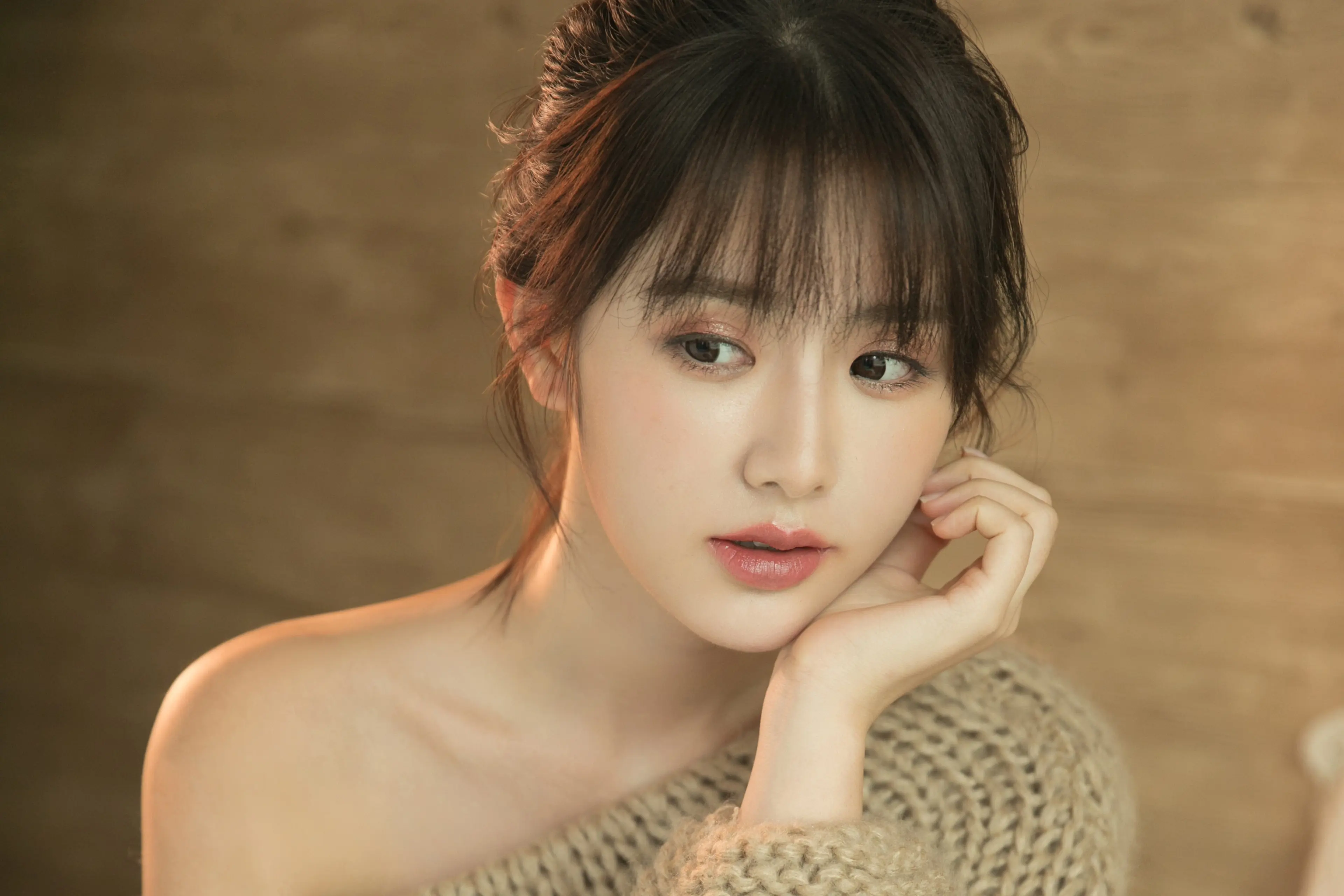 那曲西宁私人伴游陈娟儿的联系方式