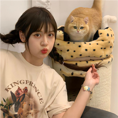 那曲伴游女生星晓莉的资料