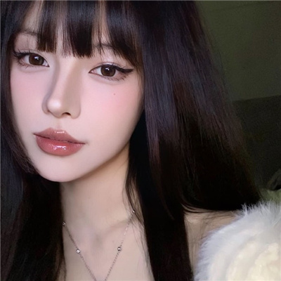 那曲伴游女生赤雨凝的资料